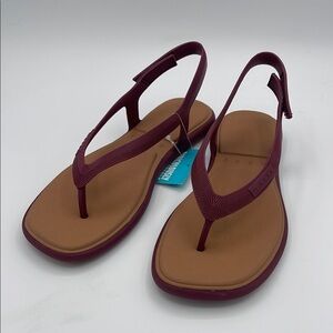 Reef Women's Sandals in Burgundy and Tan